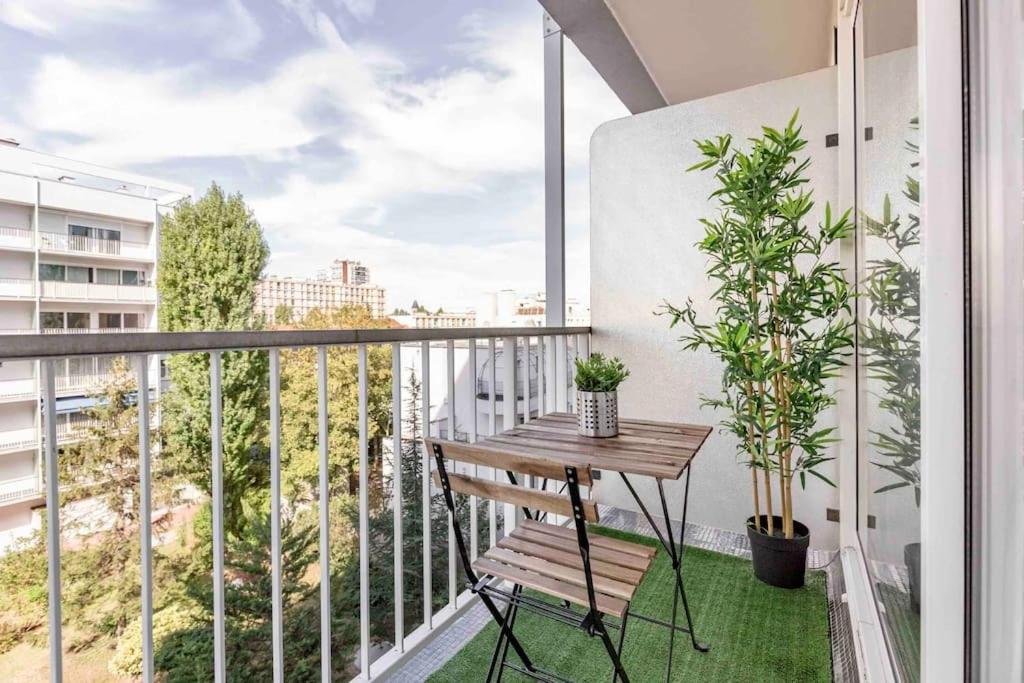 Appartement Avec Parking Et Terrasse Metro 7 Et Paris Villejuif Extérieur photo
